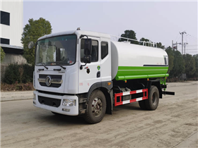 东风D9多利卡12-15方洒水车